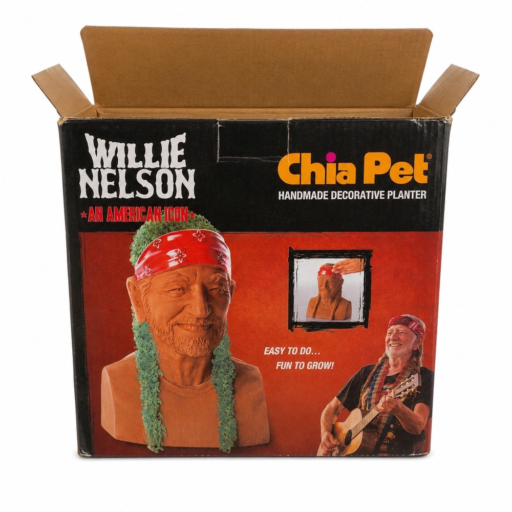 Chia Pet Willie Nelson Decorative Planter Unisex OS Terracotta NEW Open Box Gift